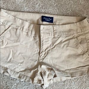 American Eagle Size 8 shorts! Khaki color!